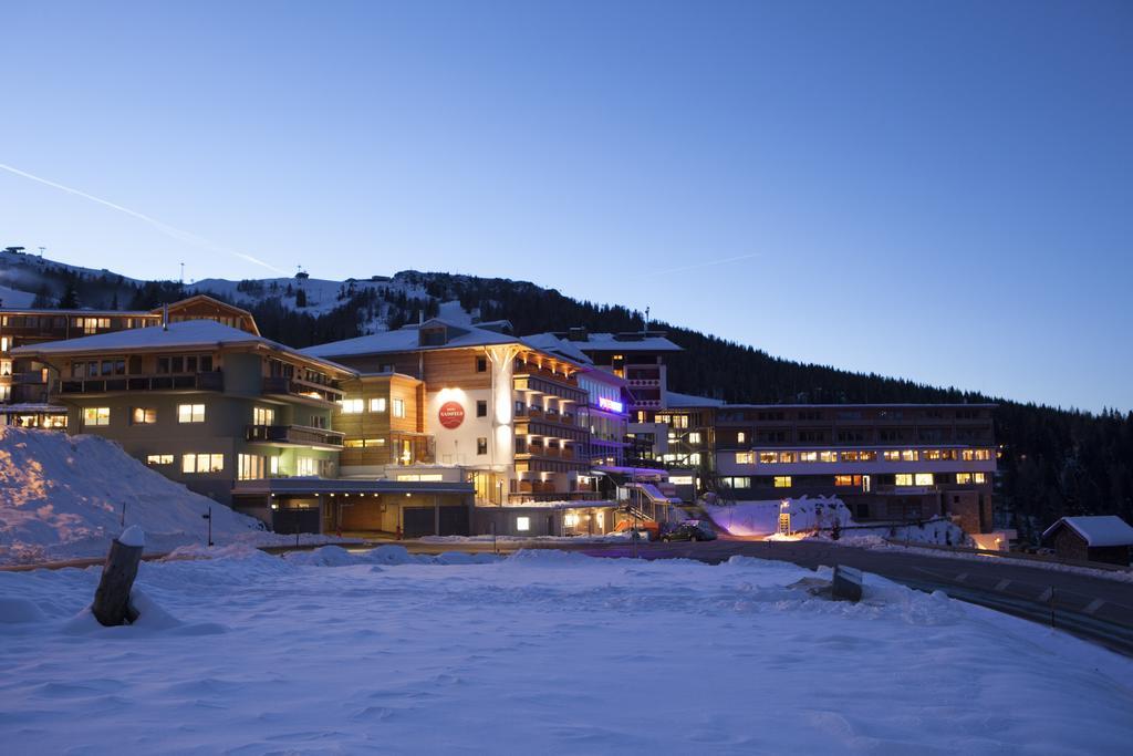 Hotel Nassfeld Sonnenalpe Nassfeld Exterior photo